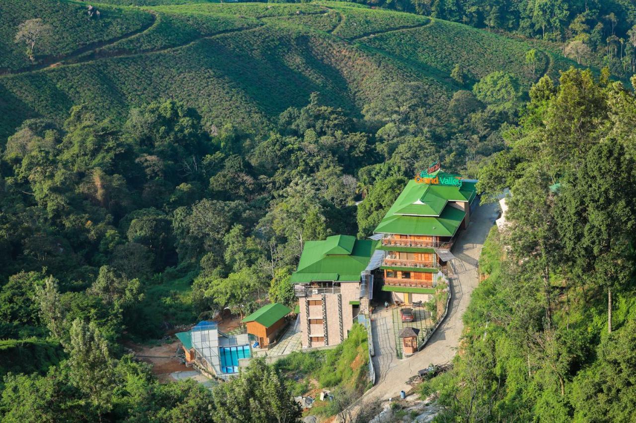 Grand Valley Resort Anachal Ngoại thất bức ảnh